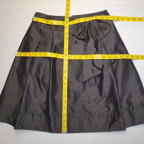 Trina Turk Silk Crepe Black A-Line Pleated Midi Skirt Bow Ties Waist Pockets - Picture 12 of 12